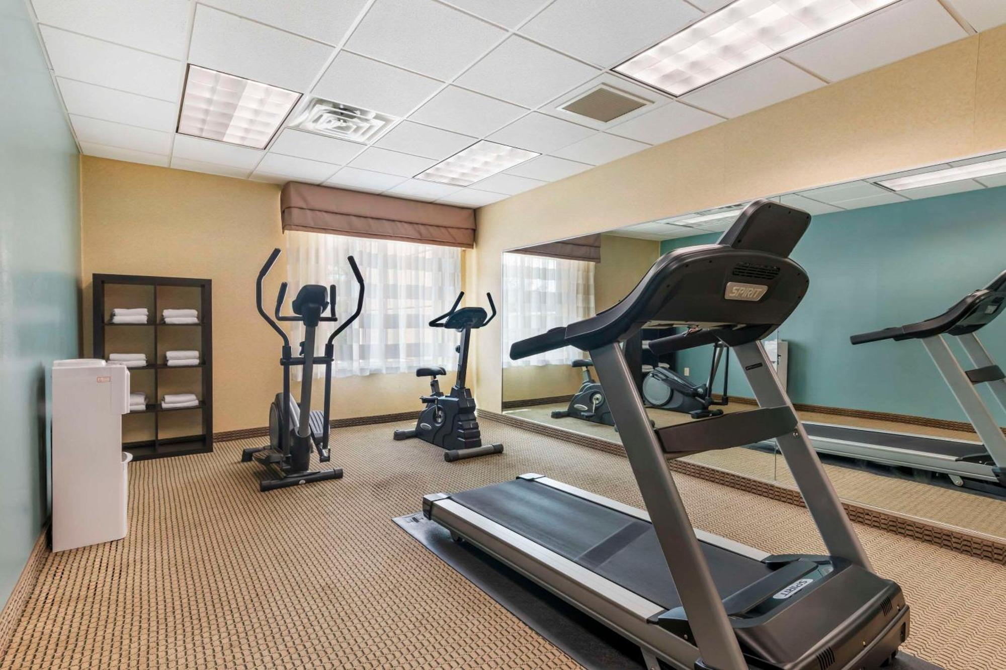רפיד סיטי Sleep Inn & Suites מראה חיצוני תמונה